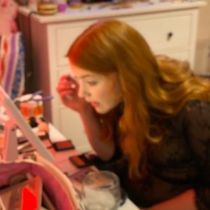 Meet your Posher, Nora